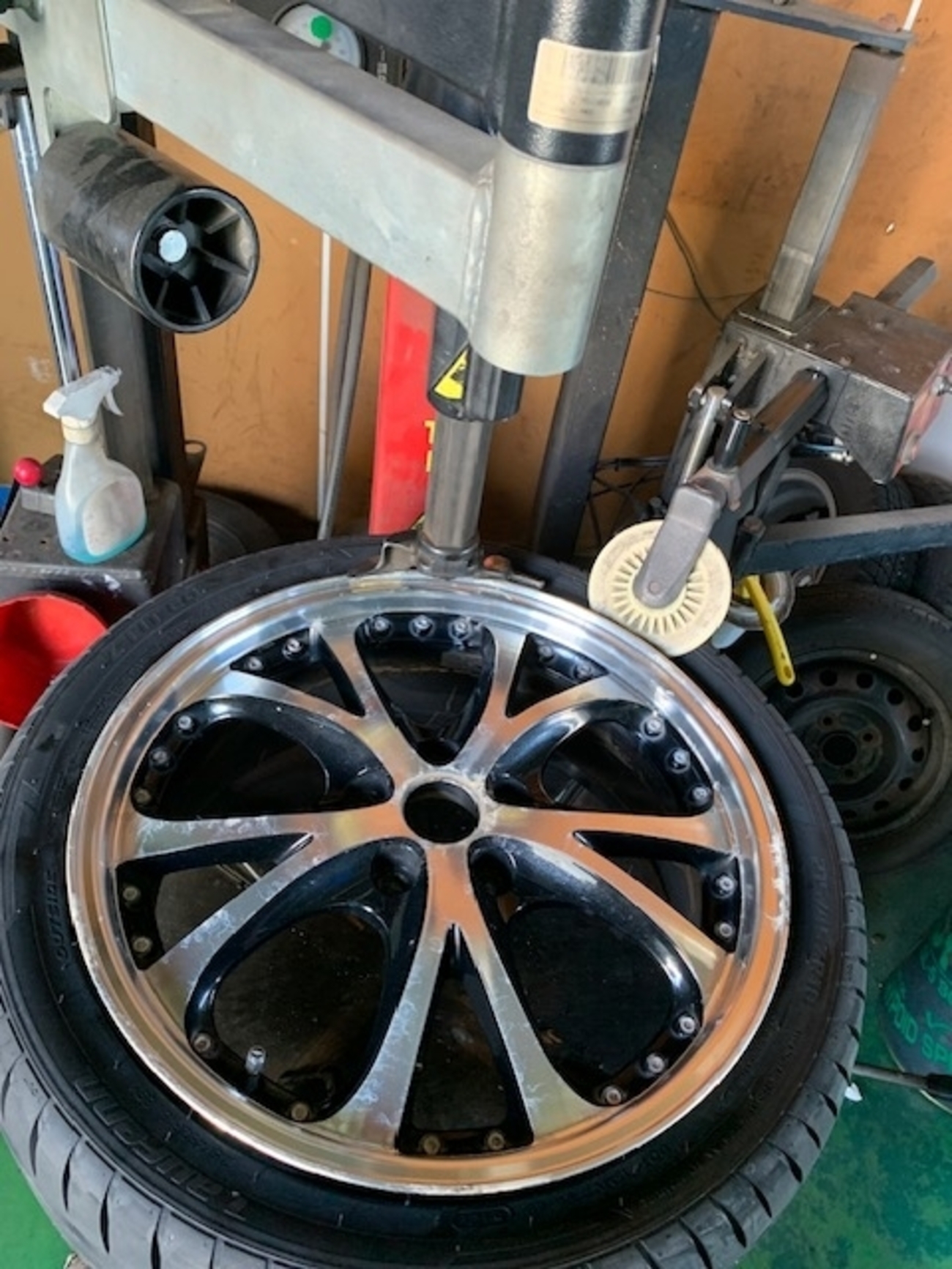 3272】18年 185/60R15 ウインターマックスWM01アクア ヤリス（ビアンテ 