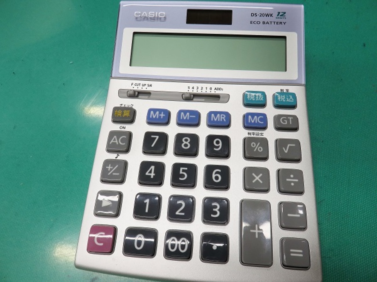 CASIO電卓　DS-20VK CASIO（カシオ）電卓！現役経理部員が勧める高機能電卓DS