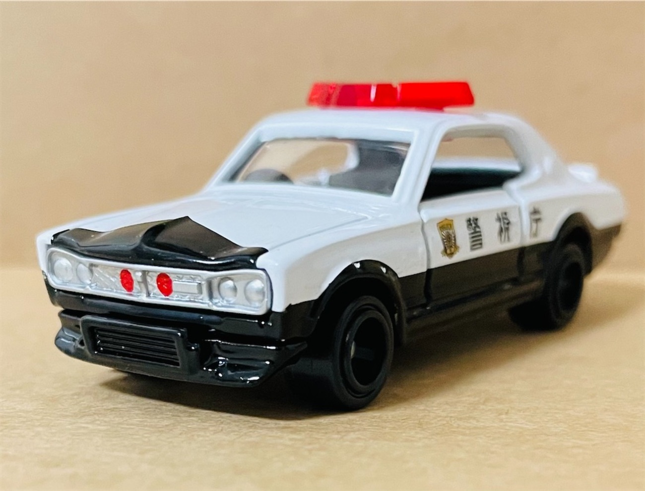 トミカ アピタ・ピアゴオリジナル 〈 高速パトカータイプ 〉 第一弾 