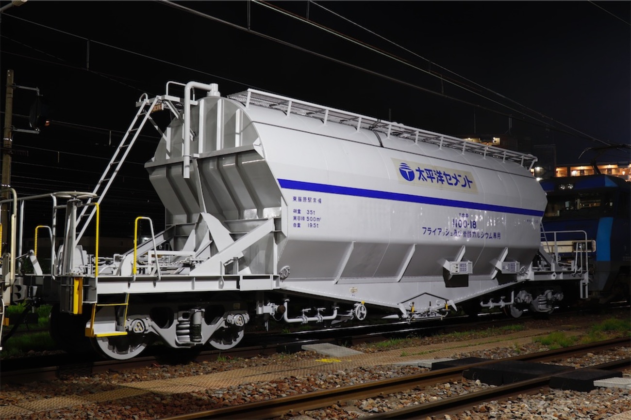 5880レ ホキ1100-18 全検明け - 特急上高地回遊81号