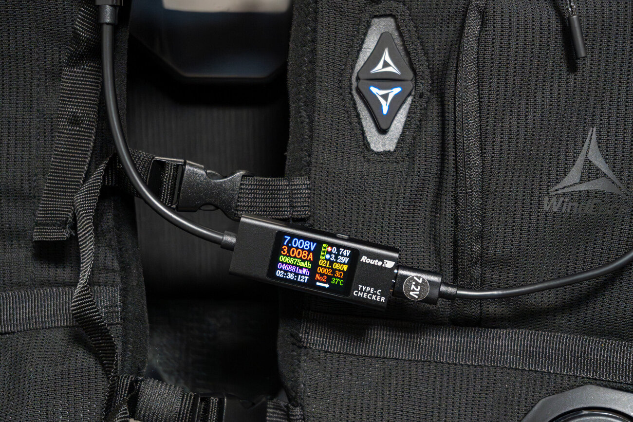 【新品 充電チェックのみ】USB充電式クールベスト ウィンドコアアイス WZ-5 backend=imagemagick;version=1;