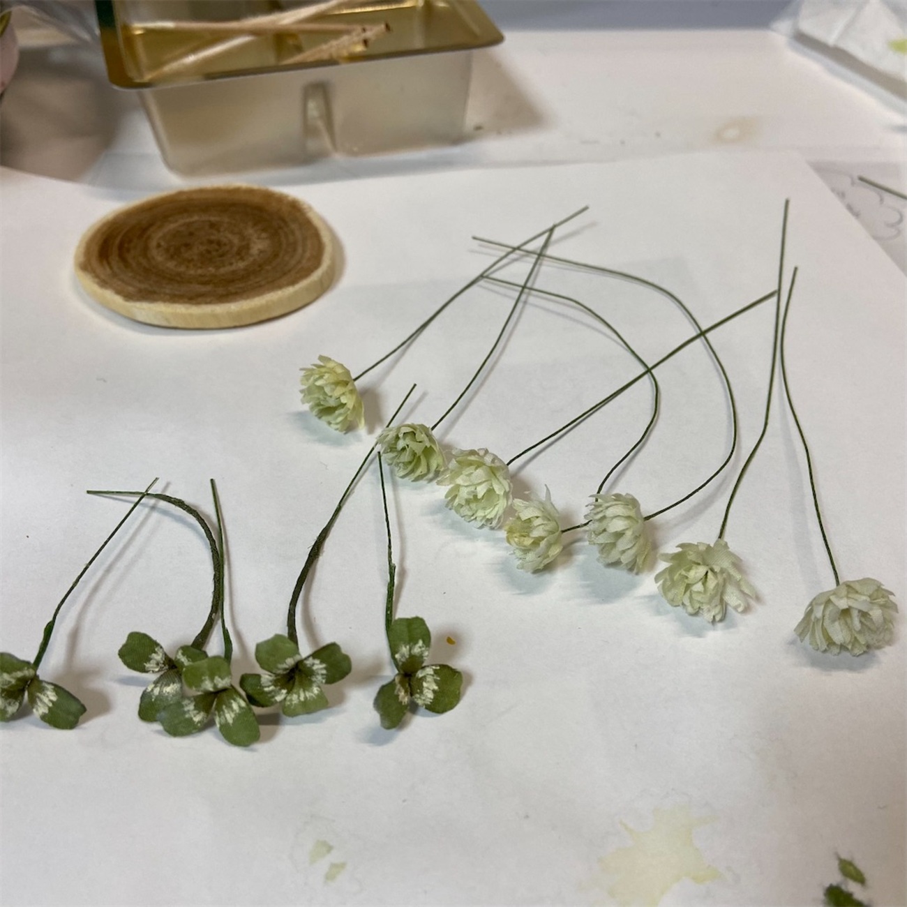 布花 シロツメクサとクローバーの作り方 その③ - くるみのこにわ 布花