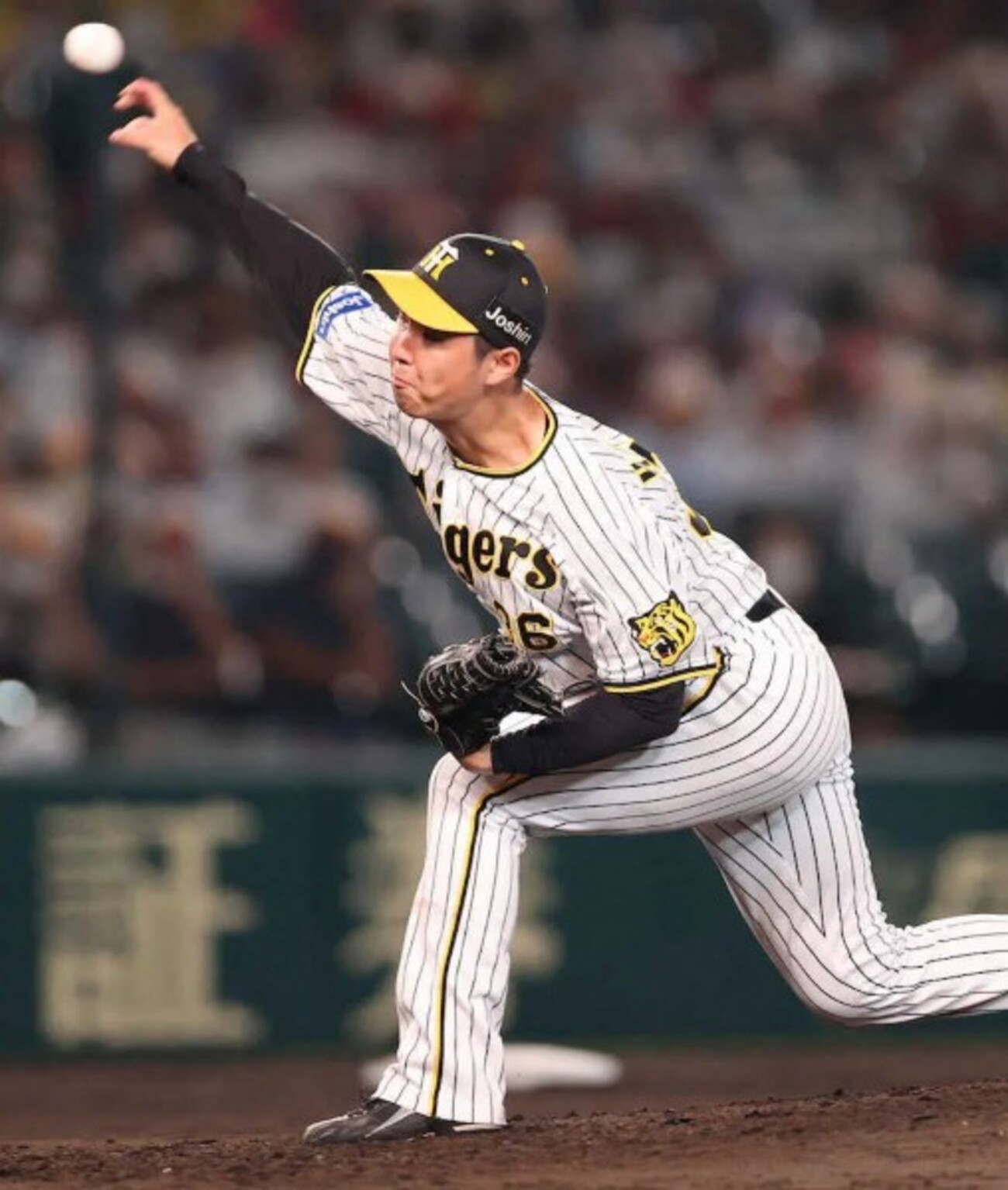 阪神タイガース　オンサイトカード　浜地真澄 阪神タイガースオンサイトカード 浜地真澄 - メルカリ