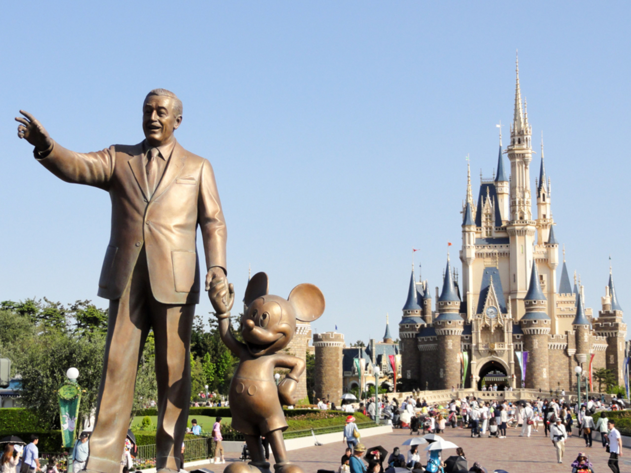 東京ディズニーランドのシンデレラ城をどう活用するのか - 舞浜新聞