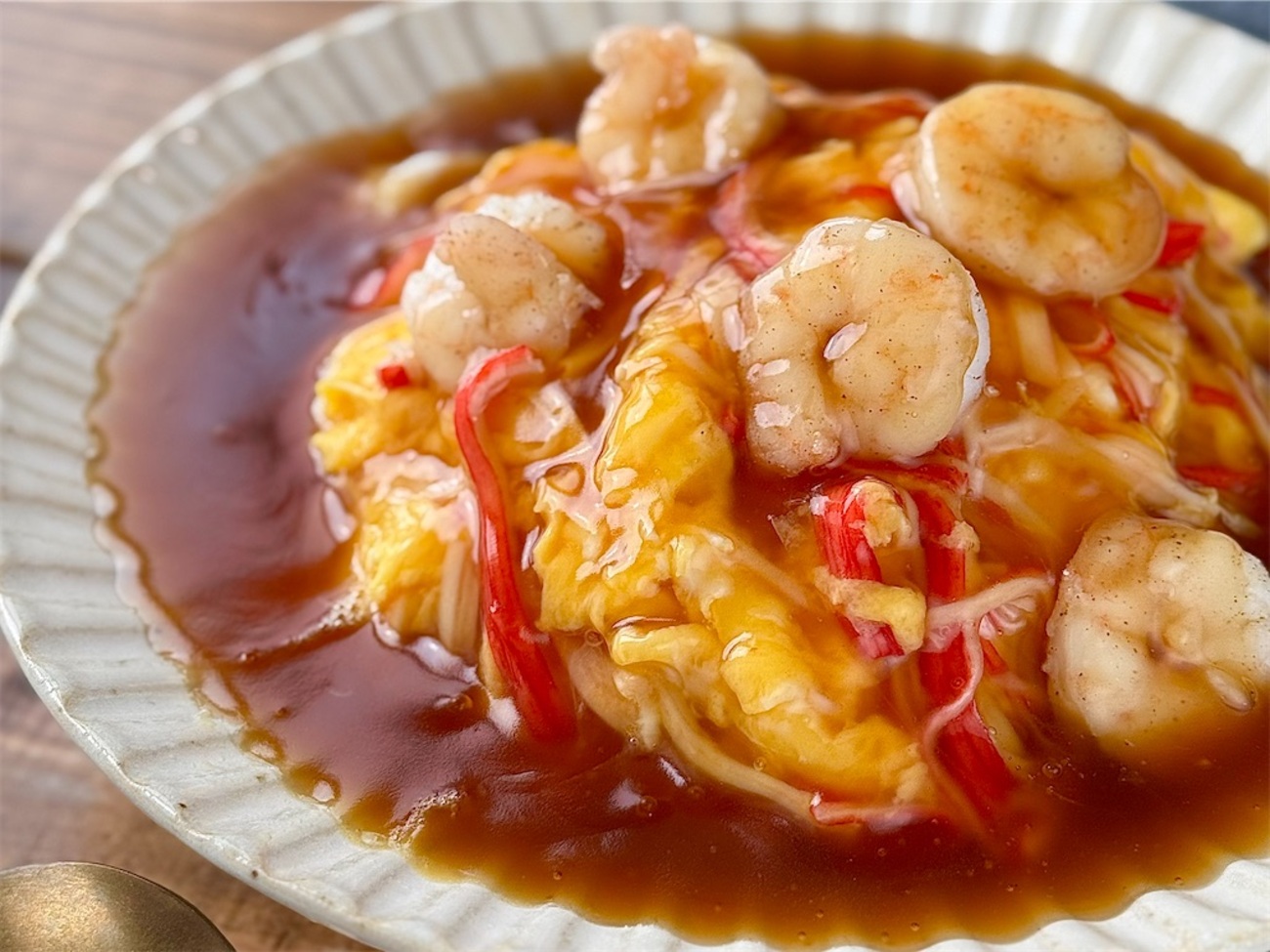 レシピ】ふわっとトロッと失敗なし♬海老とカニカマの天津飯♬ - し