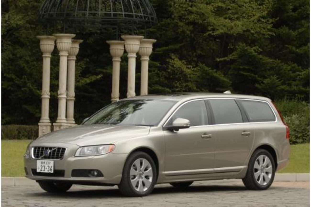 ボルボ V70 試乗記】新型に生まれ変わったボルボ V70。より上質になっ 