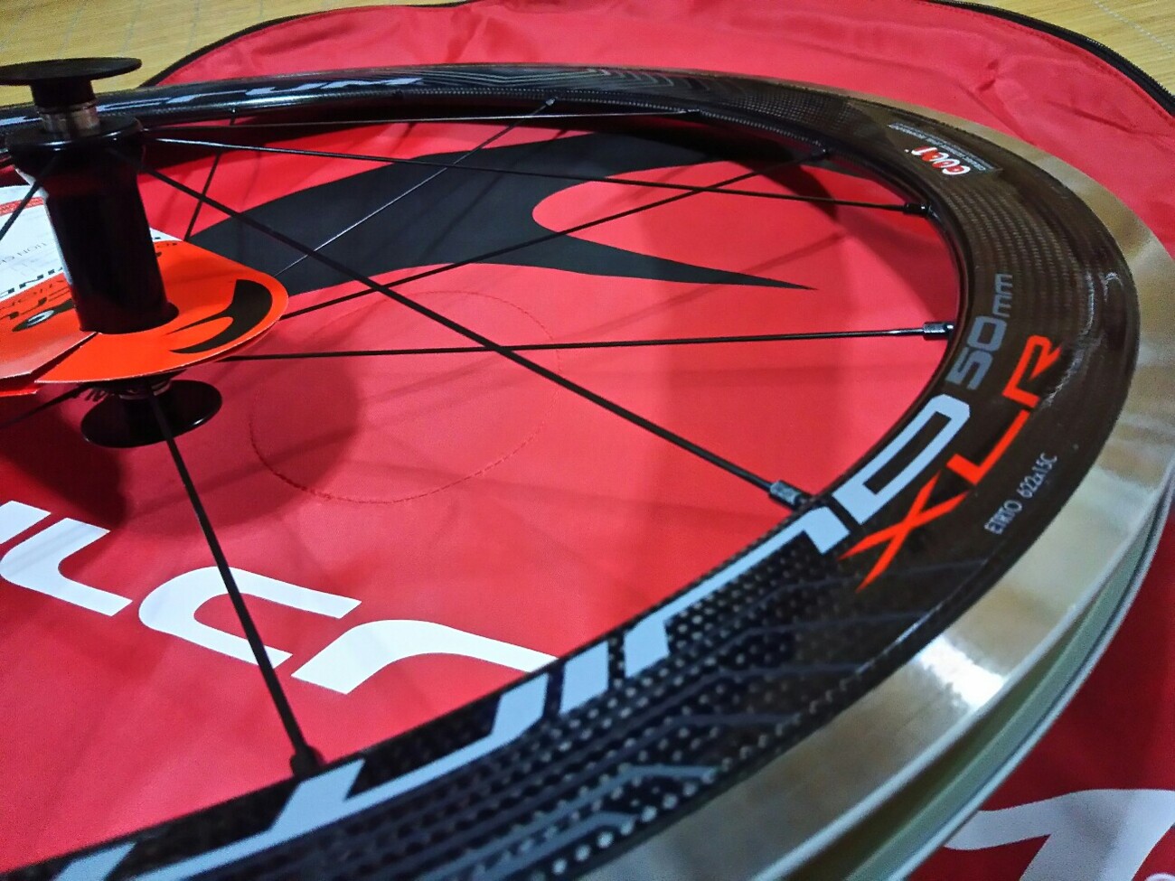 新ホイール【FULCRUM RED WIND XLR】登場！！ - 山を登りて戻り来よ 