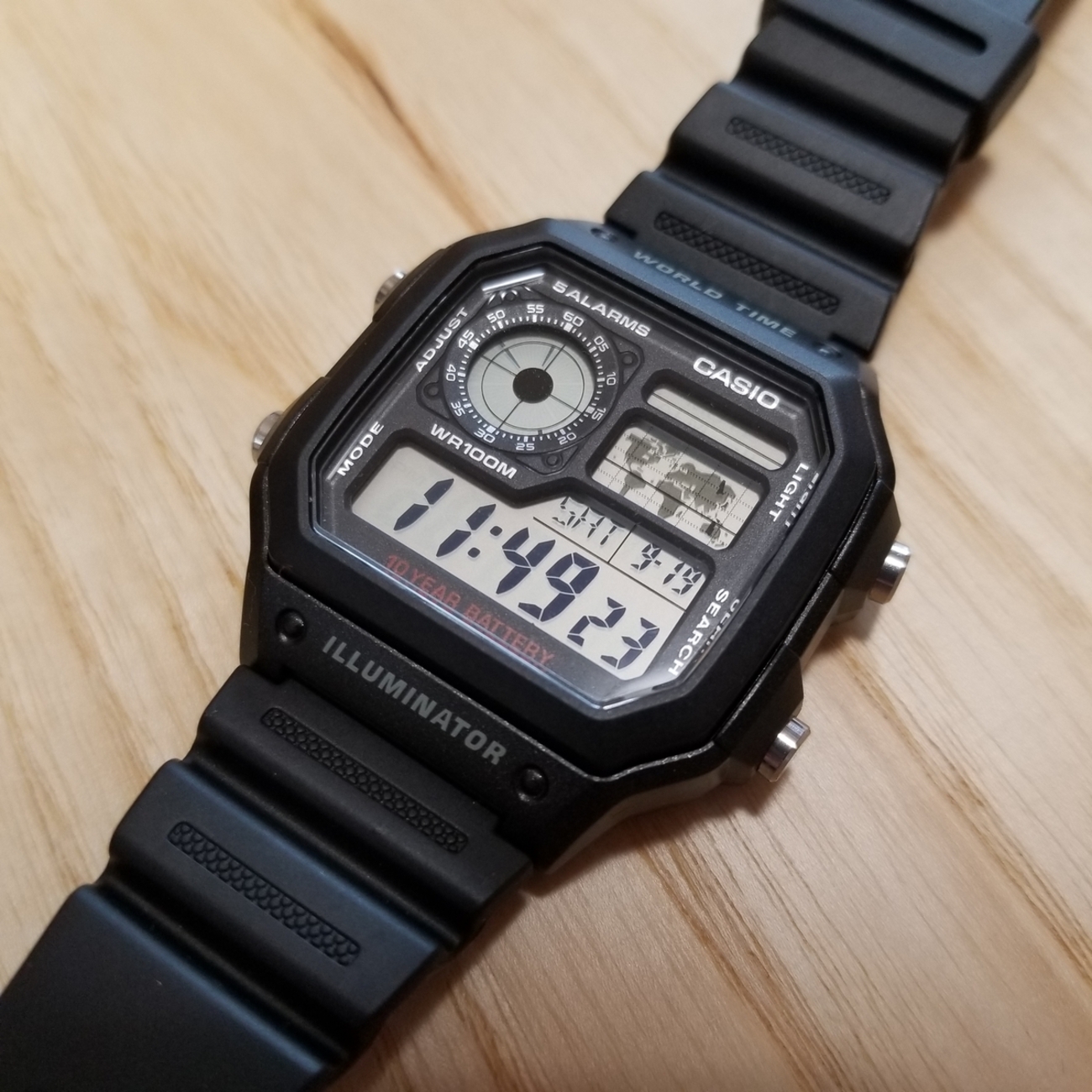 僕たち男の子（CASIO STANDARD／AE-1200WH-1A） - とってもおしゃれブログ