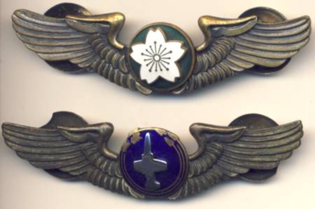 航空自衛隊　部隊章、航空徽章。 日本 航空自衛隊部隊章（旧型、2点） - 徽章はバッジにしてピン