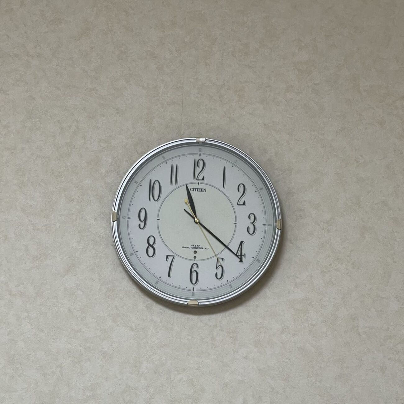 シチズン 電波 時計 時刻 合わせ 壁掛け