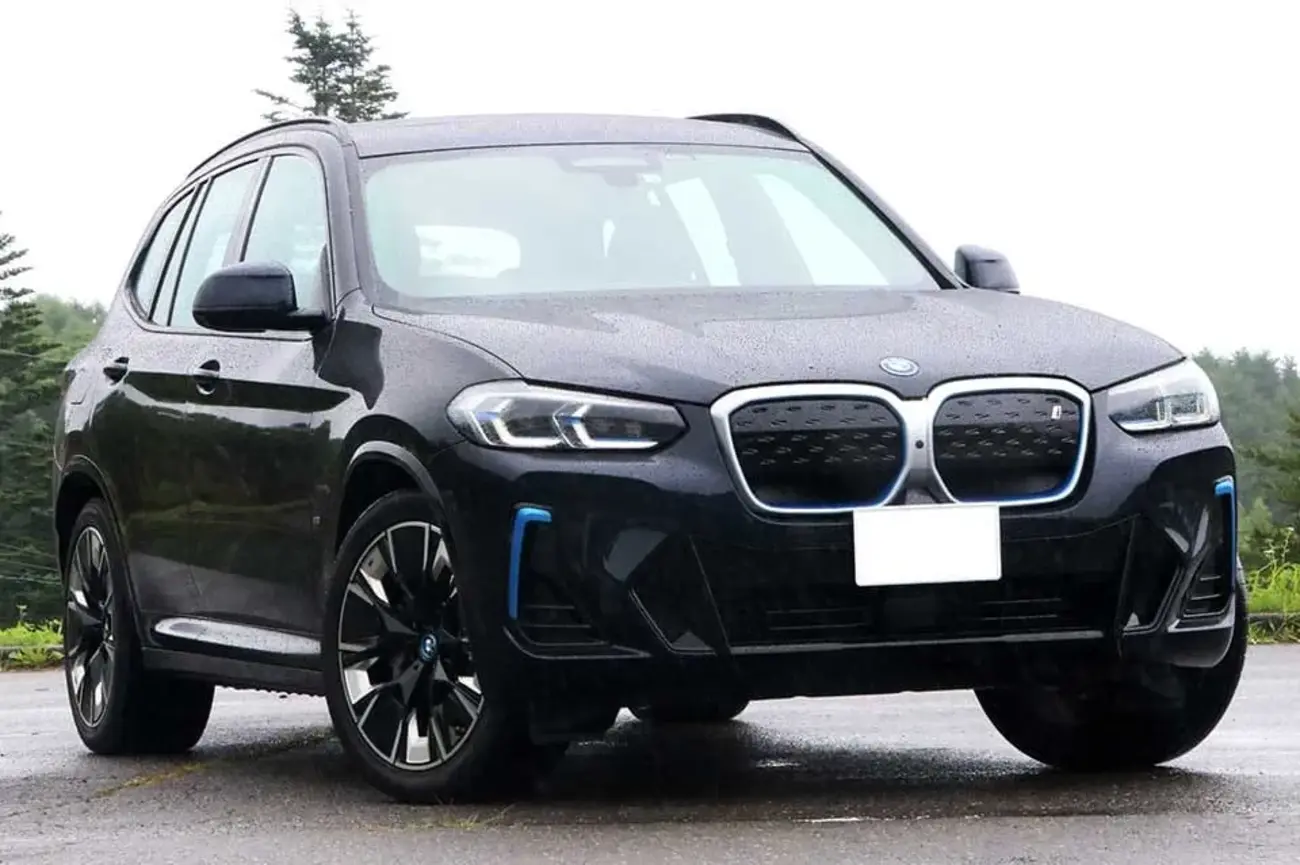 BMWとメルセデス・ベンツの違いとは？買うならどっちがいい？ - 新車 