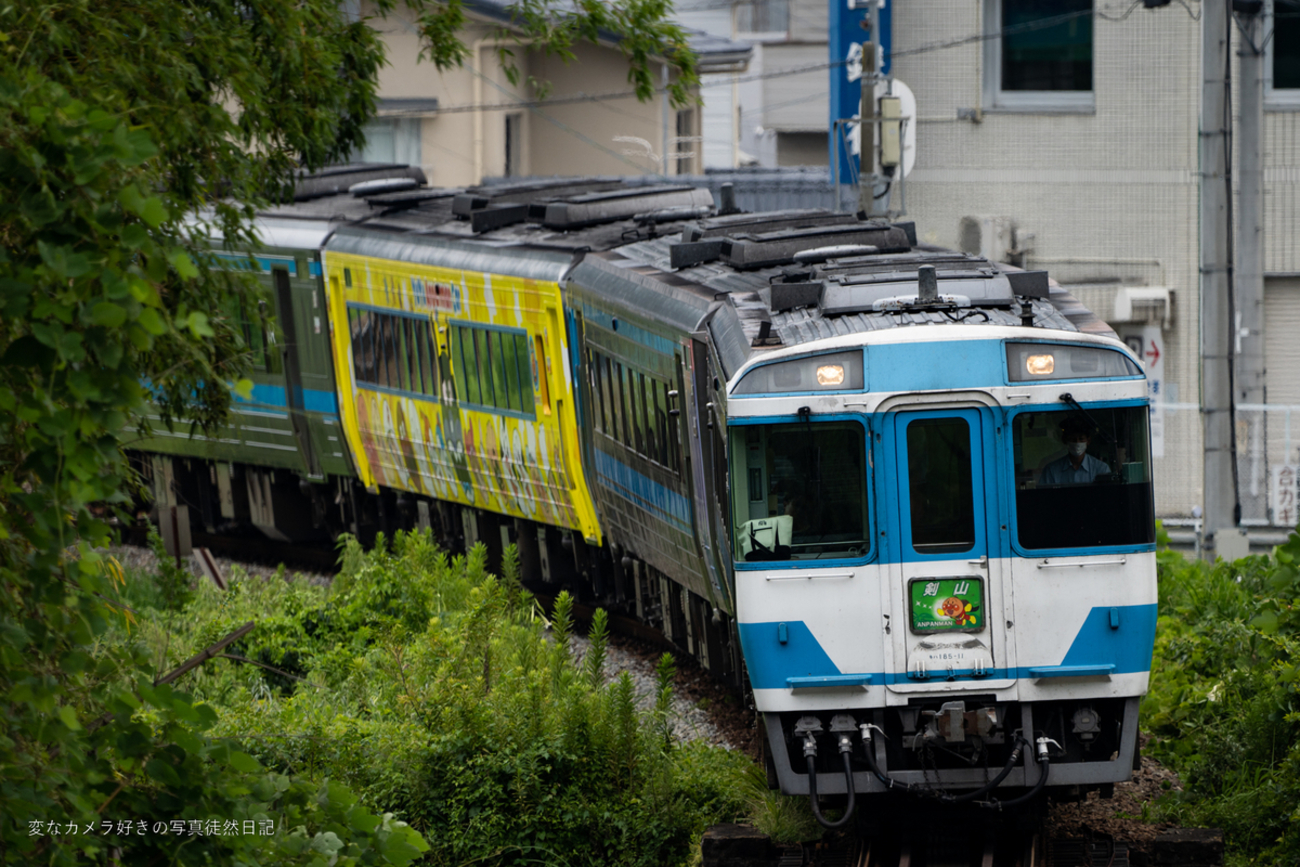 2022/08/12 キハ185系剣山を撮影する - 変なカメラ好きの写真徒然日記