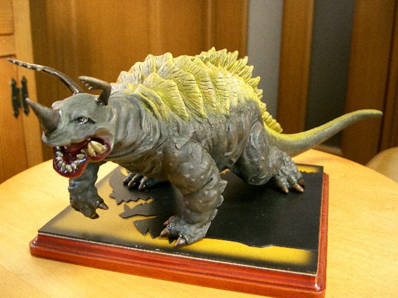 やまなや 怪獣郷 透明怪獣ネロンガ とが 撮影会バージョン クリア 