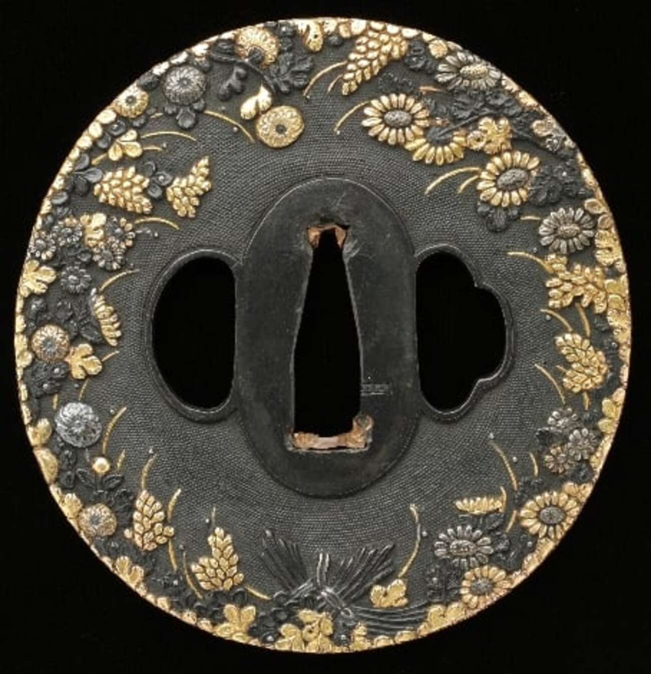 秋草図鍔 美濃 Mino Tsuba - 鐔・日本刀 鑑賞記