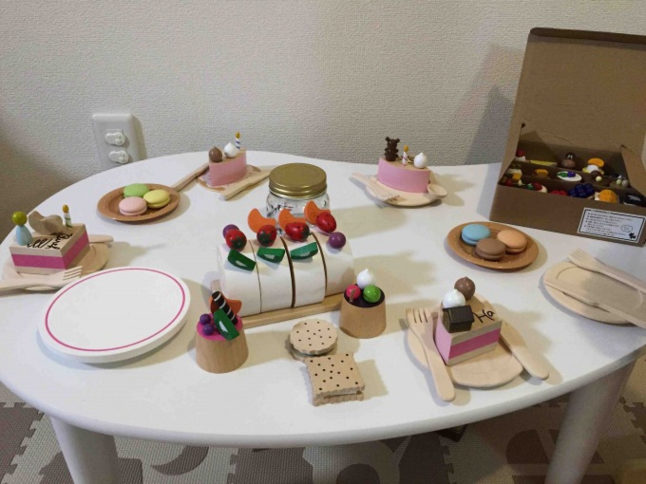 MILANのおままごとケーキで2歳の娘とケーキ屋さんごっこ。お気に入りの 