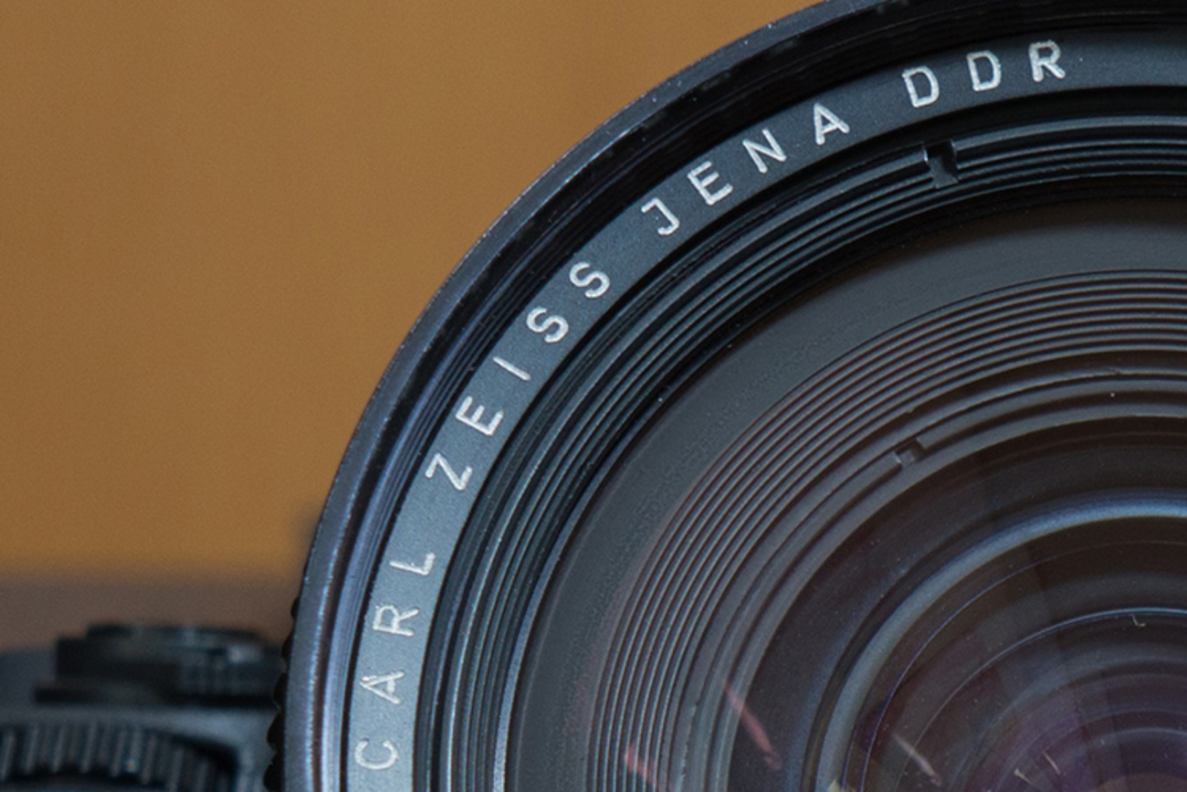 オールドレンズ Carl Zeiss Jena MC Flektogon 20mm F2.8 を買っ