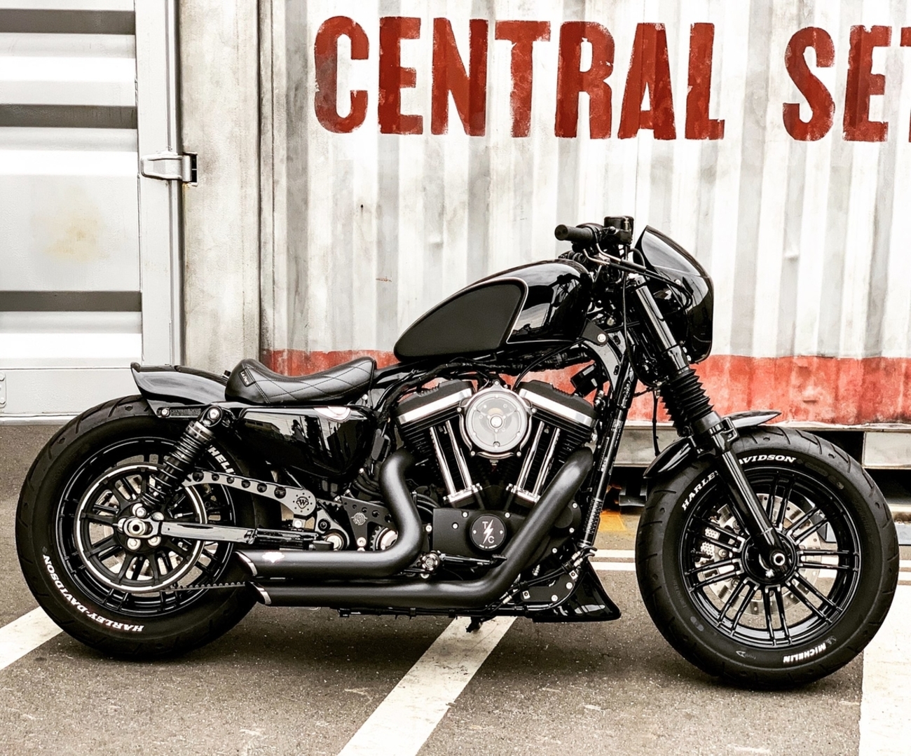 xl1200xカスタム紹介⑦ リア周り＆プーリーカバーなど - REN blog