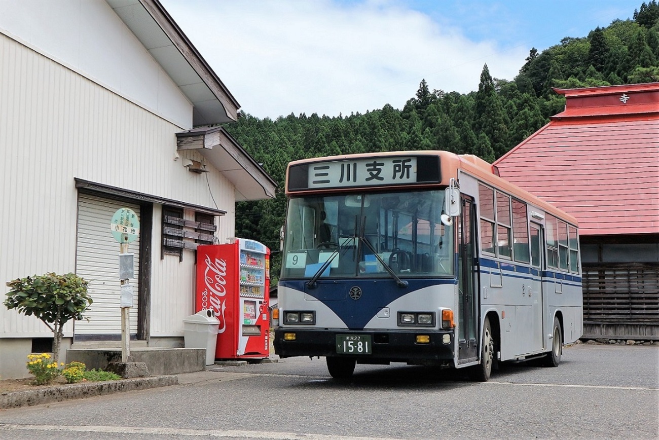新潟交通観光バス 新潟22か1581(G1581-I)/小花地 - おでこ別館