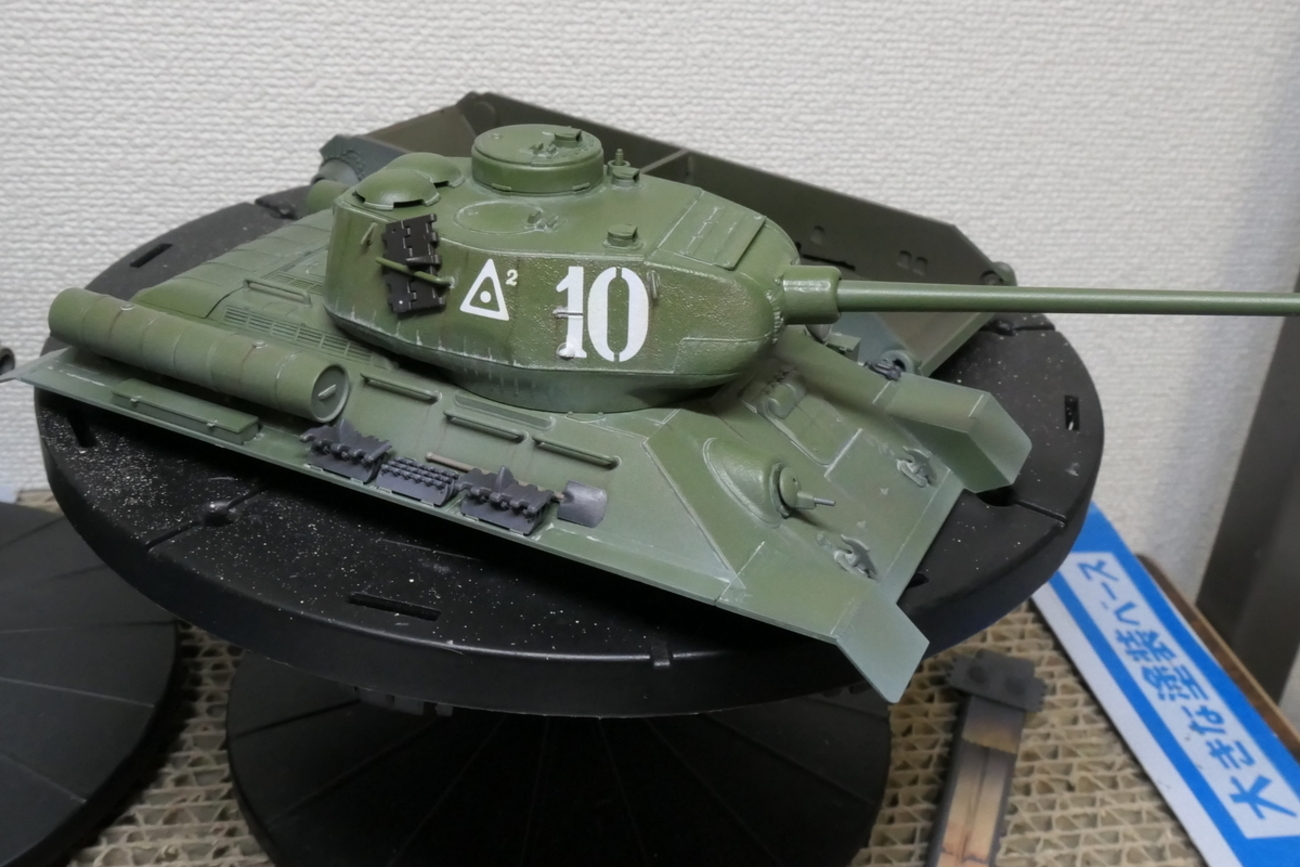 タミヤ1/48 ソビエト中戦車 T34ー85 製作 その2 - どらの自由帳