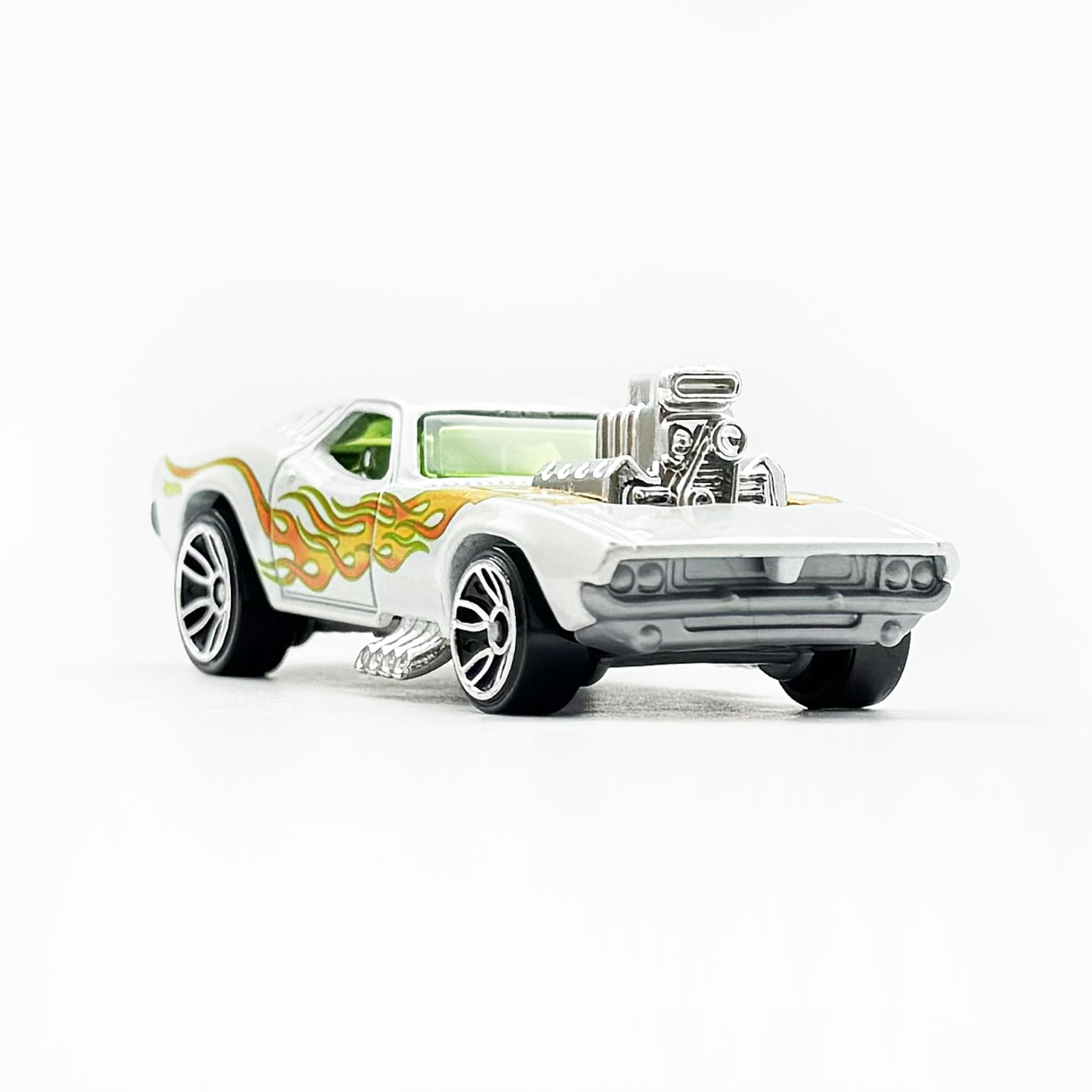 Hot Wheels Porsche 930、Rodger Dodger セット 71zkBakPSKL._UF350,350_QL50_.jpg