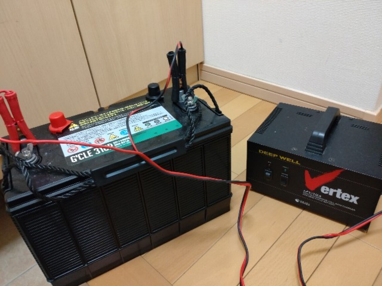 バッテリーと充電器に悩まされる - 40歳から始めるボートでバス釣り