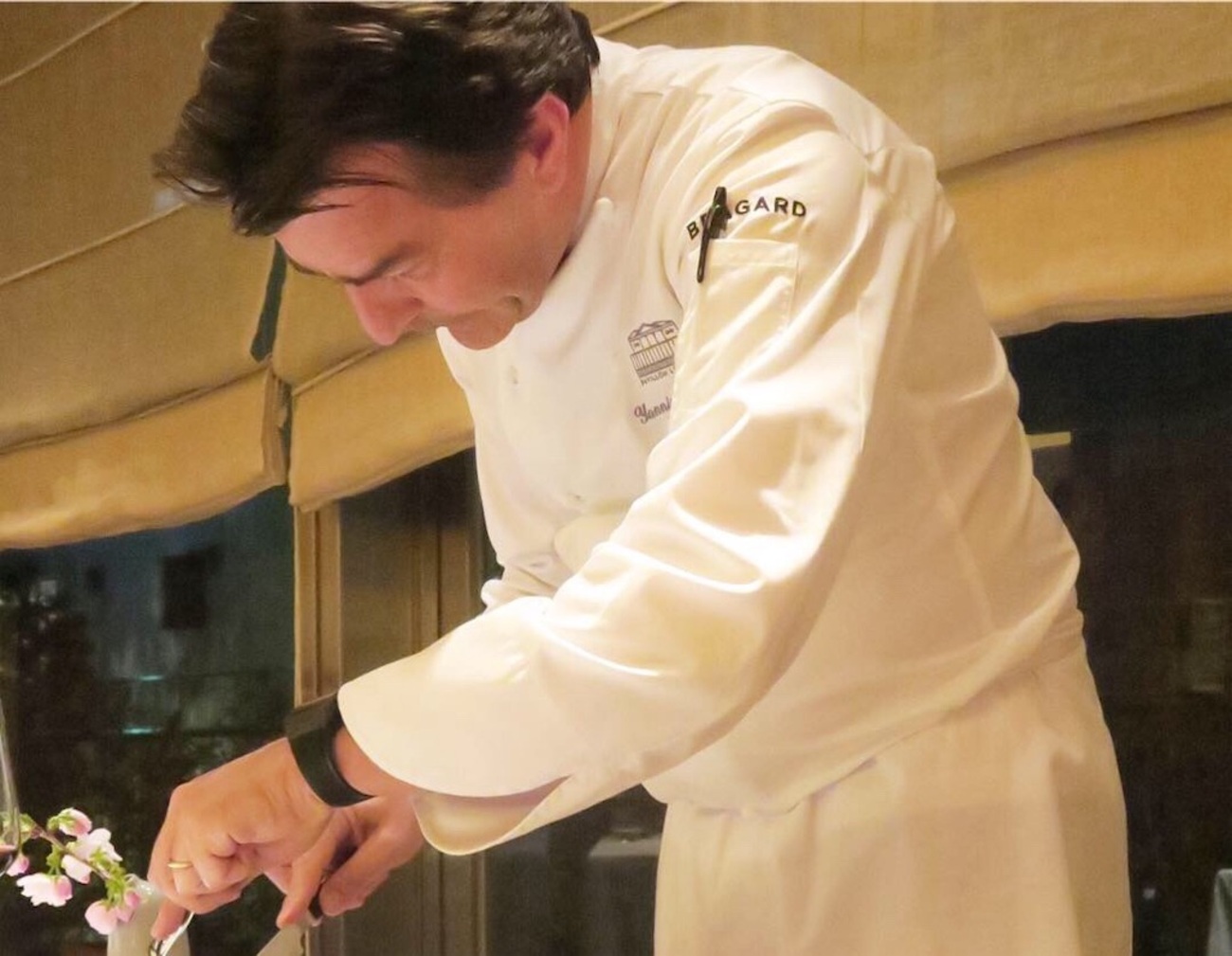 フランス料理の本 ヤニック　アレノ　 Yannick Alléno MA CUISINE FRANCAISE Yannick Alleno (フランス・パリ) 再版版