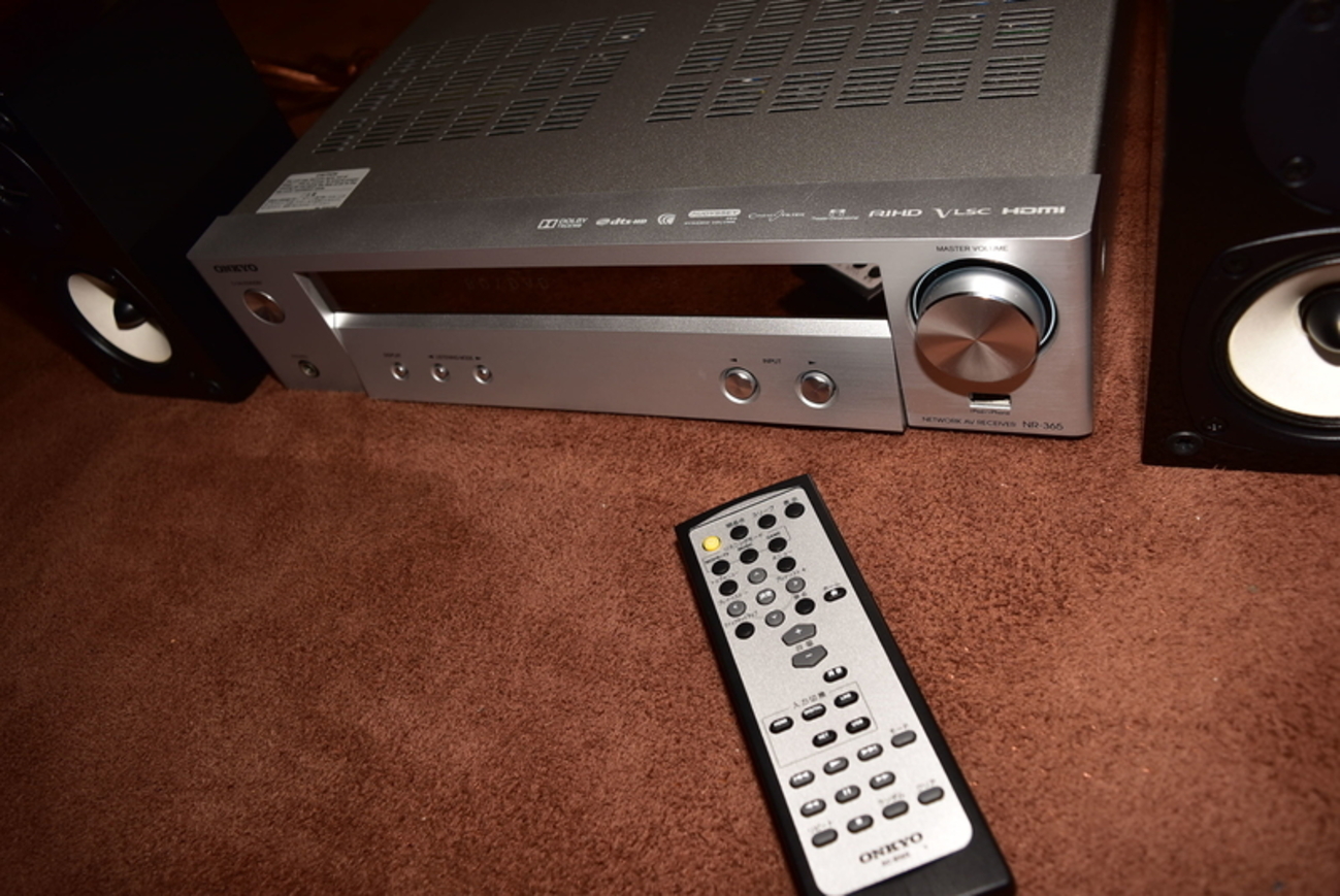 オンキョー ONKYO NR-365 AVアンプ Amazon.co.jp: ONKYO ネットワークAVレシーバー NR-365(B