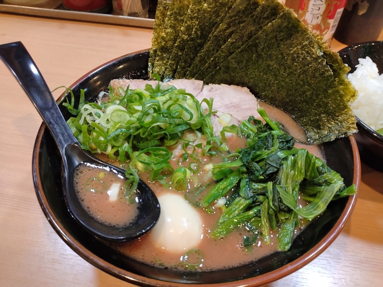 横浜 家系 ラーメン 武道 家 賢 斗