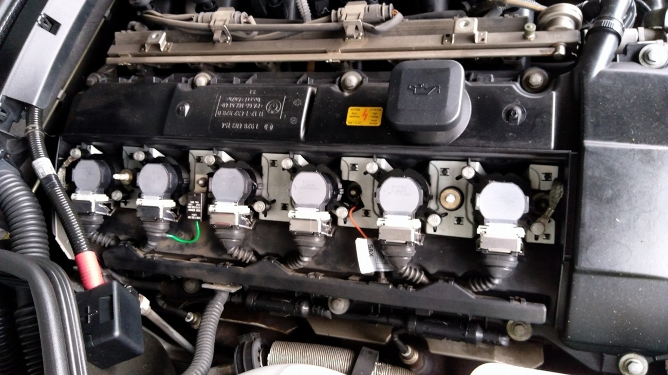 BMW Z3 イグニッションコイルを交換した - 豆もやしのメソッド