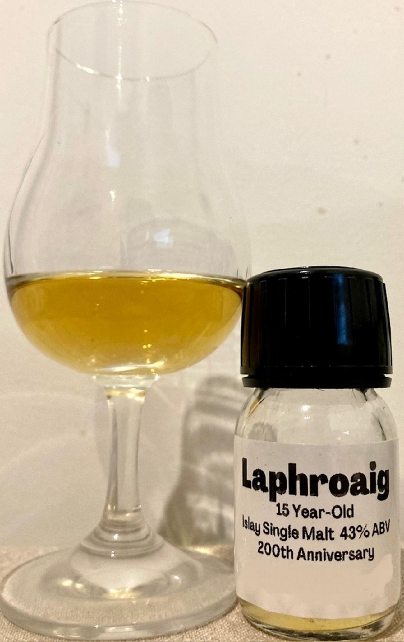 ラフロイグ 15年 200周年ボトル／Laphroaig 15yo 200th Anniversary 
