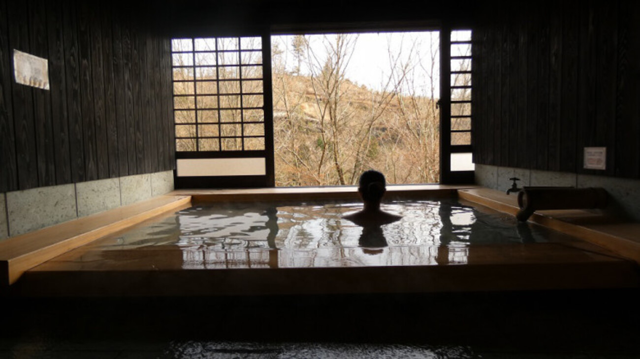 わいた温泉郷 はげの湯温泉『くぬぎ湯』で貸切露天風呂を贅沢に楽しむ - TAKETACHANNEL／大分・熊本観光情報チャンネル