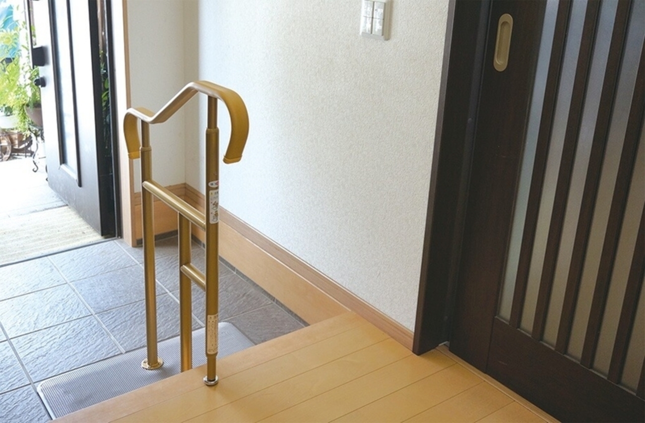 ベッド 介護 手すり 突っ張り 棒 Amazon co jp 風呂用・介護用浴室 