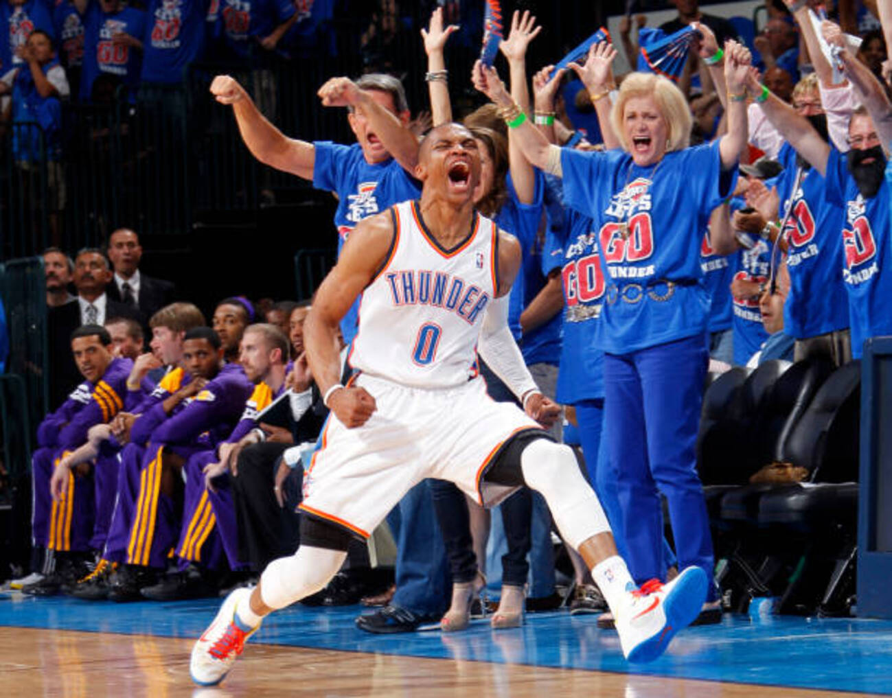 選手紹介】OKCサンダーの魂：ラッセル・ウェストブルック - NBA 