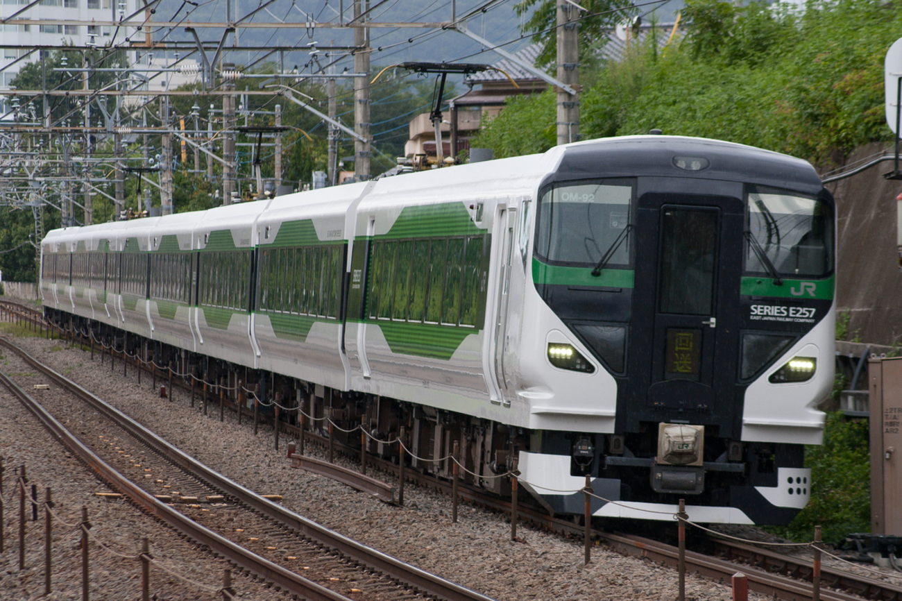 今更ですが＞ JR東日本波動用車両E257系5000番台 乗車記【あずさ 