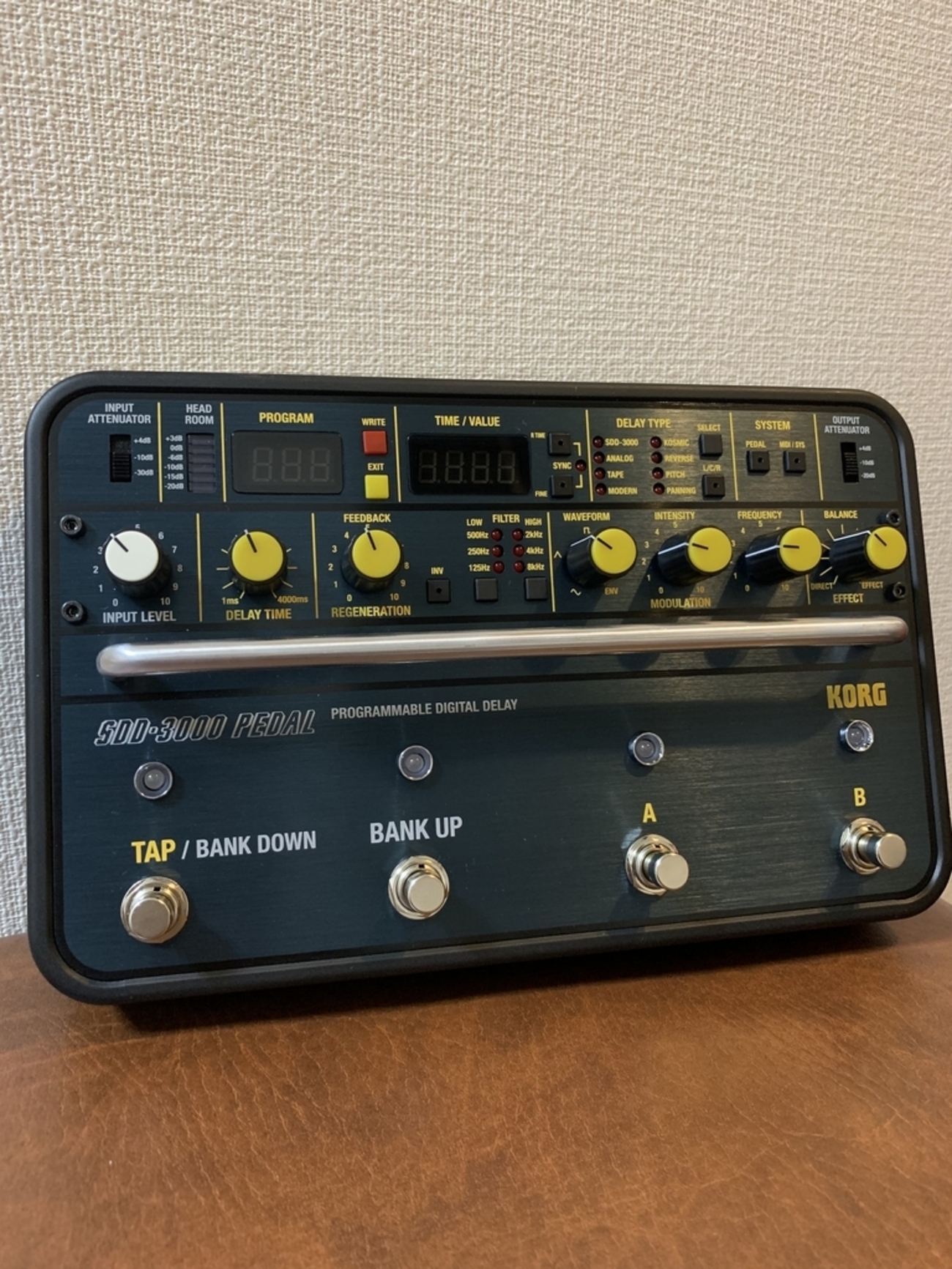 drop guitar pedal DigiTech DROP Compact Polyphonic Drop Tune Pitch-Shifter Guitar Effect Pedal main image 1