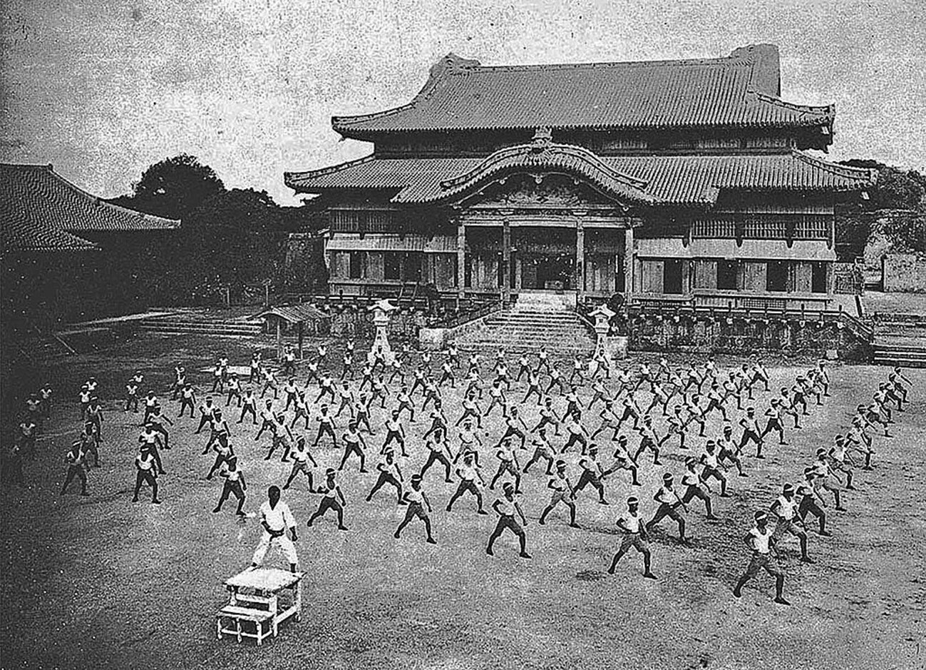 戦災等による　焼失文化財　美術工芸篇 Amazon.co.jp: 戦災等による焼失文化財 美術工芸篇 増訂版