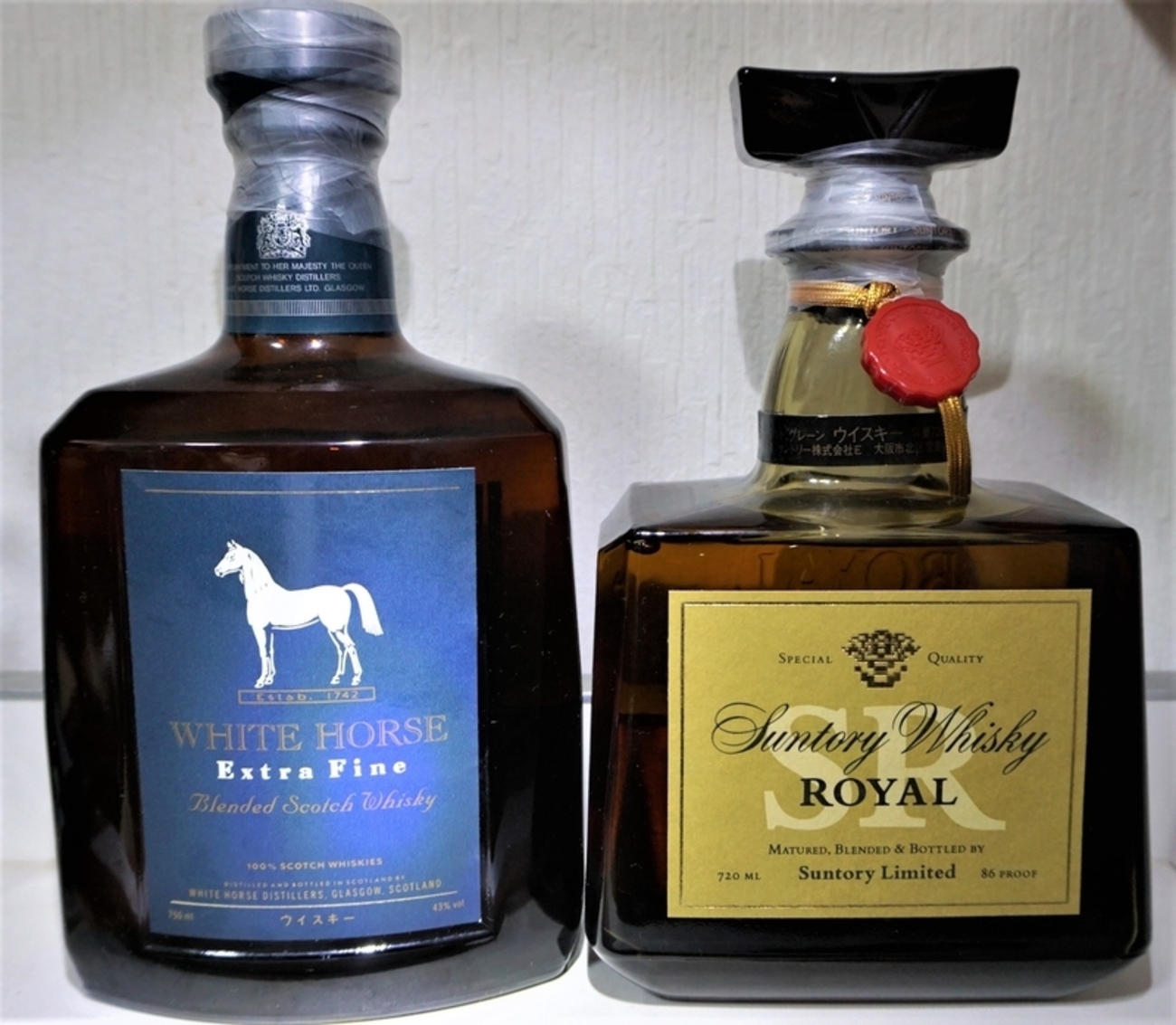 古酒】サントリーローヤルSR後期版とホワイトホースエクストラファイン 
