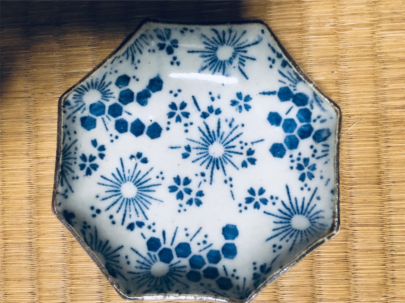 古伊万里 伊万里 江戸 中期 型紙摺 印判手 角入 菱形 変形皿 3客
