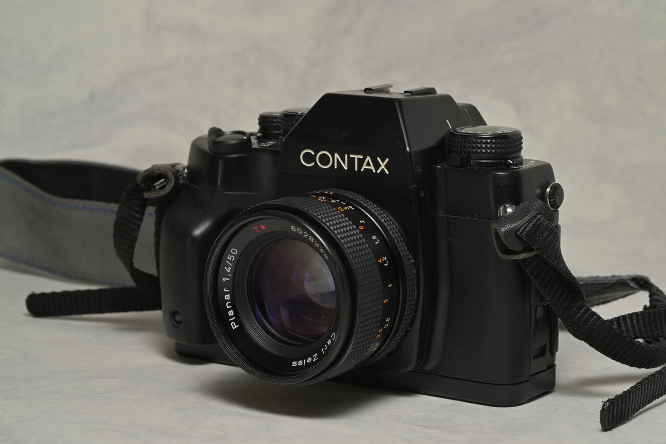 どんどん撮れる、撮りたくなる組み合わせ CONTAX RX & Planar 50mm F1 