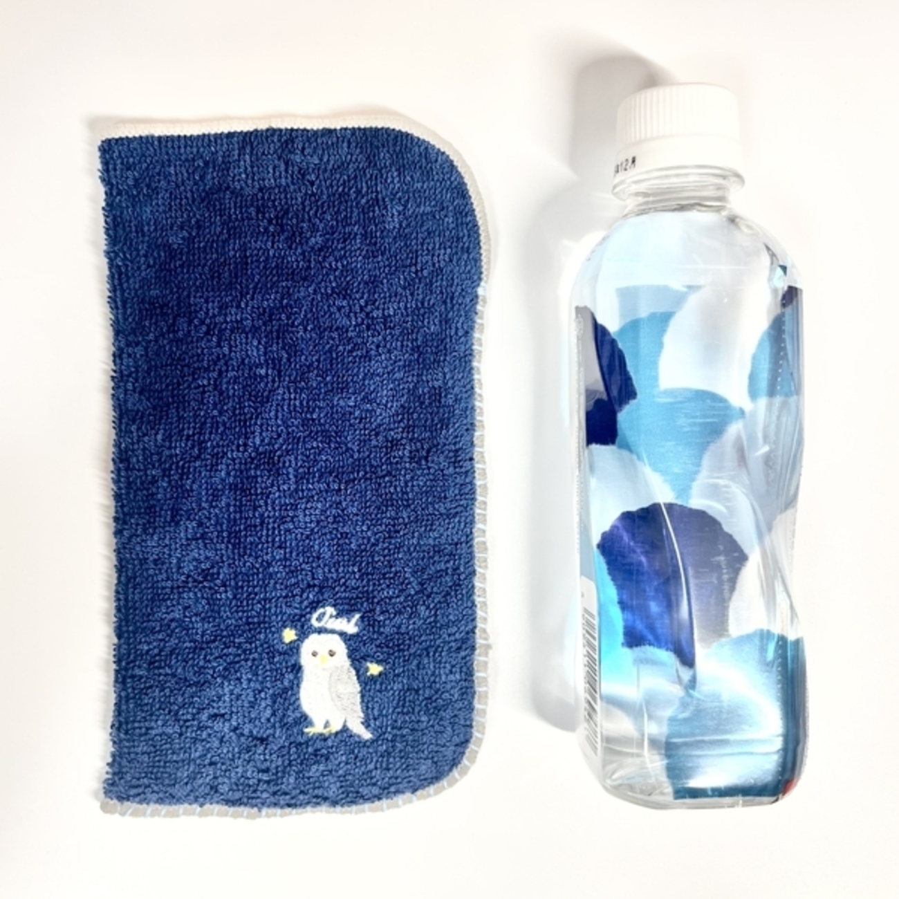 100均】ハンカチでペットボトルカバーを手作りしてみた（手縫い30分