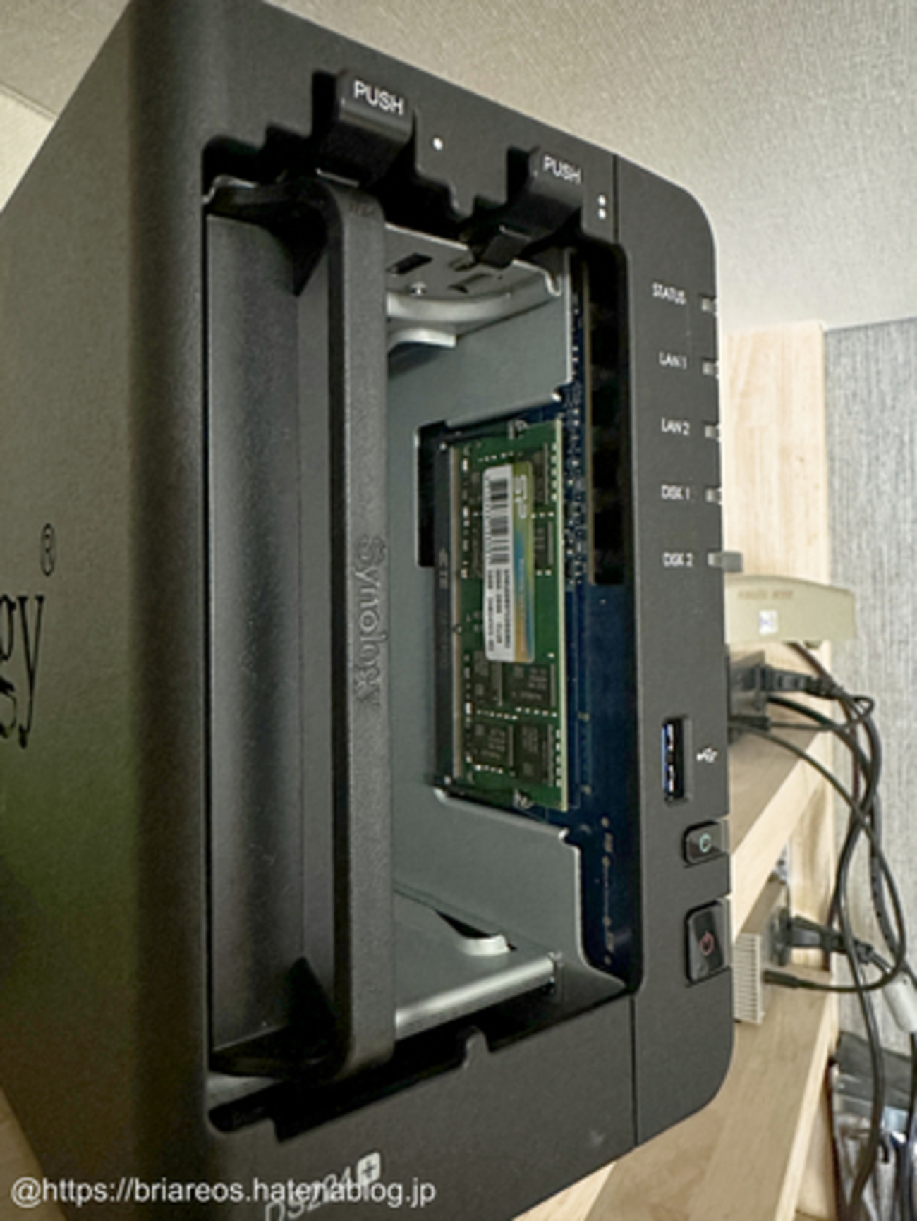 NAS構築 ②：Synology DS224+ のメモリ増設 - memento