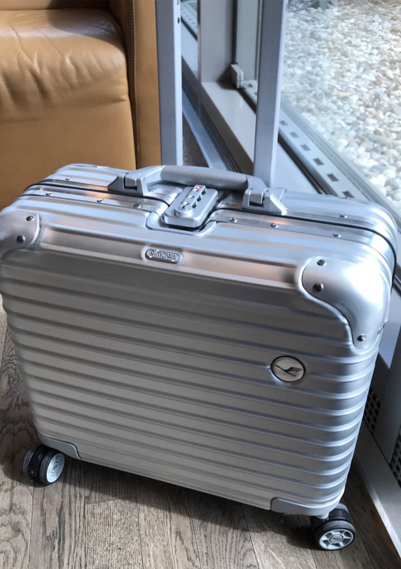 決定版】フランクフルト空港でリモワを格安で買い確実に免税手続きする