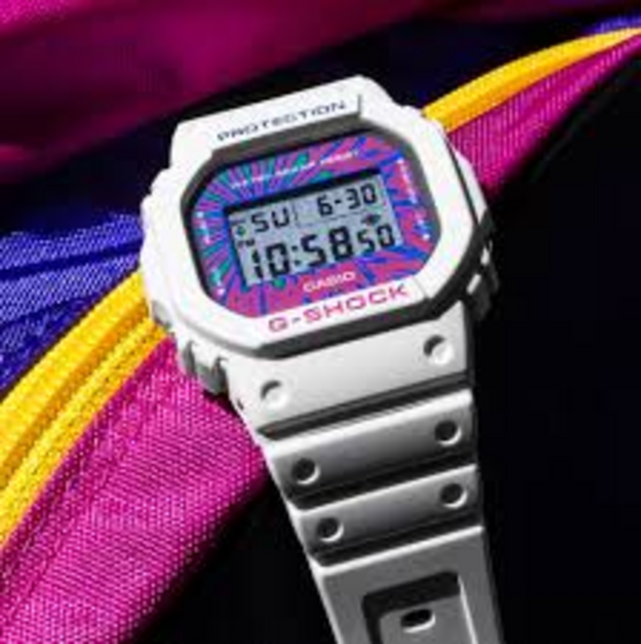 DW-5600DN-7JF（ホワイト・スピード）「Psychedelic Multi Colors」「G 