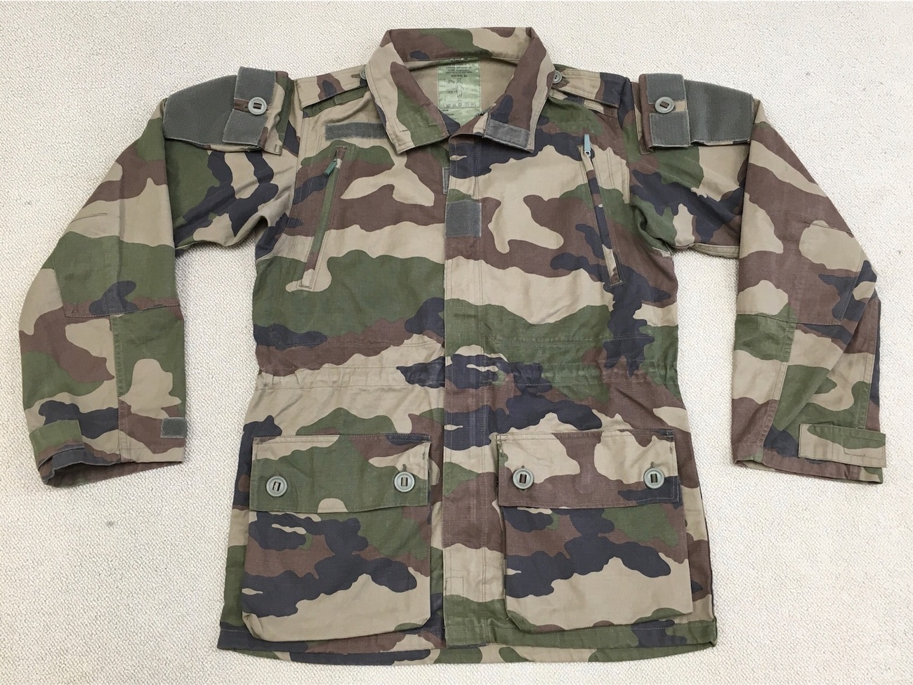 陸上自衛隊との合同演習で使用！【フランスの軍服】陸軍迷彩ジャケット 