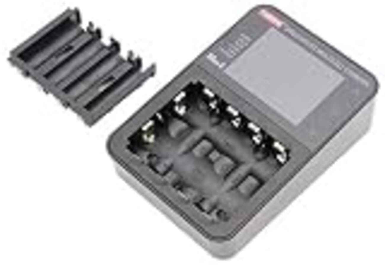 Mini-Z】京商の新充電器(SPEED HOUSE マルチセルチャージャー 72011)が 