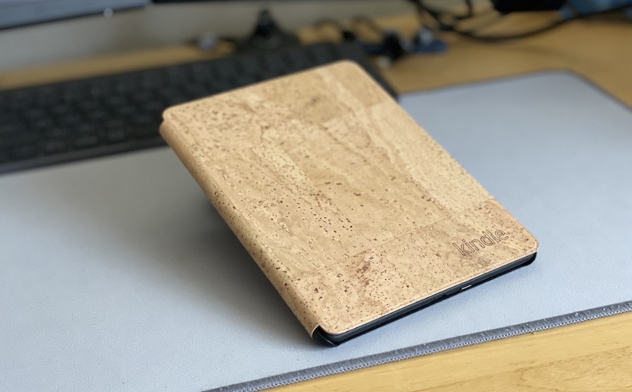 レビュー】Kindle Paperwhite(第11世代)の純正カバー比較 