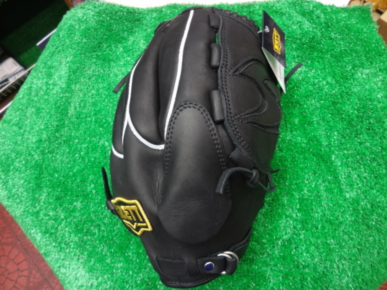 BRGB19T ZETT ゼット　右利き用　投手用　グローブ　軟式　藤浪晋太郎(阪神)モデル ZETTゼット 軟式用 藤浪晋太郎(阪神)モデルグローブ BRGB19T