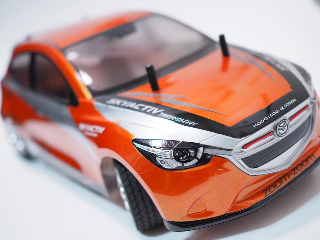 タミヤ　CR-X Mシャーシボディ　エアブラシ塗装 o1080081015440406819.jpg