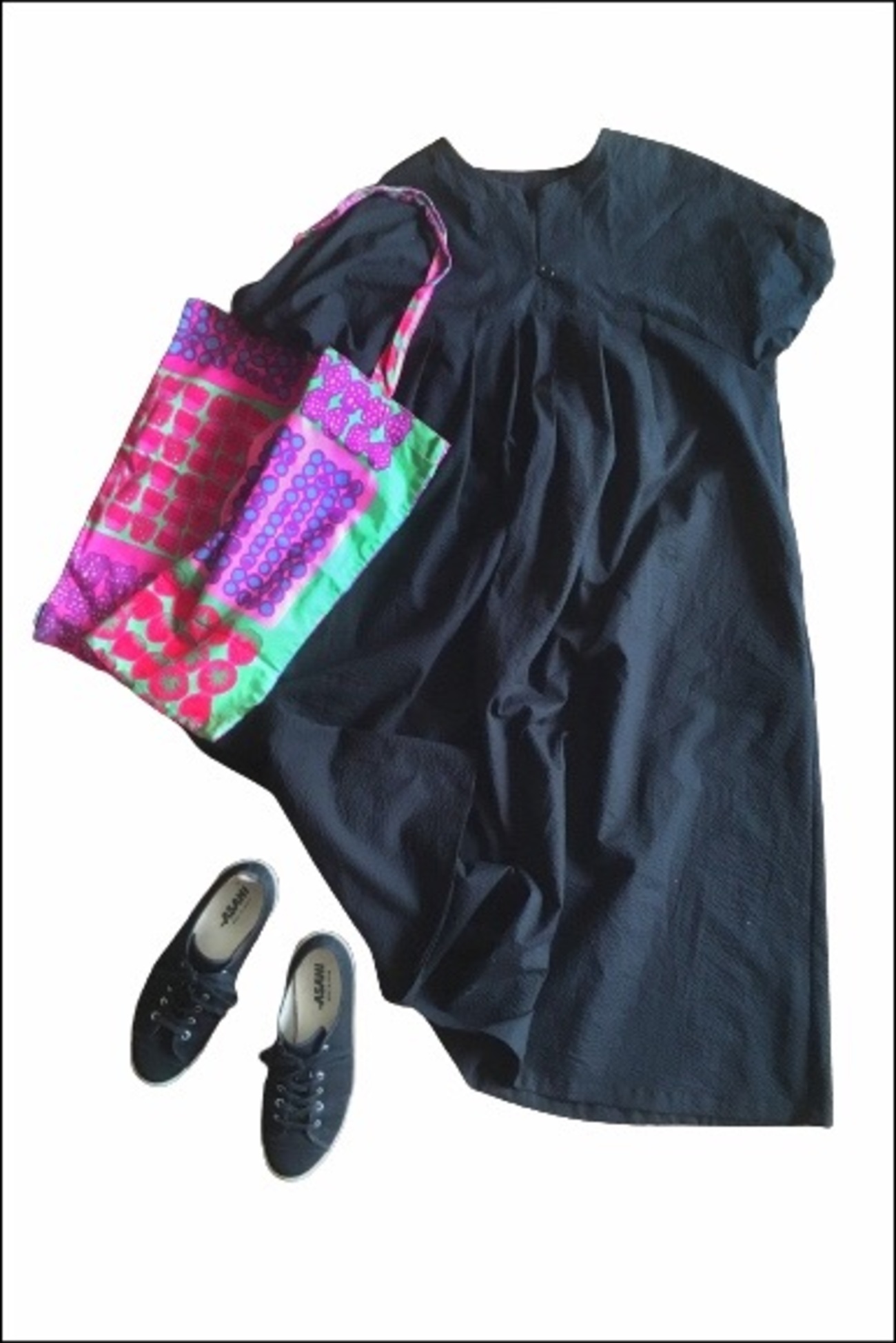 ぽこぽこしたリップル生地で夏用セミフォーマルワンピース - 手芸のスギサク