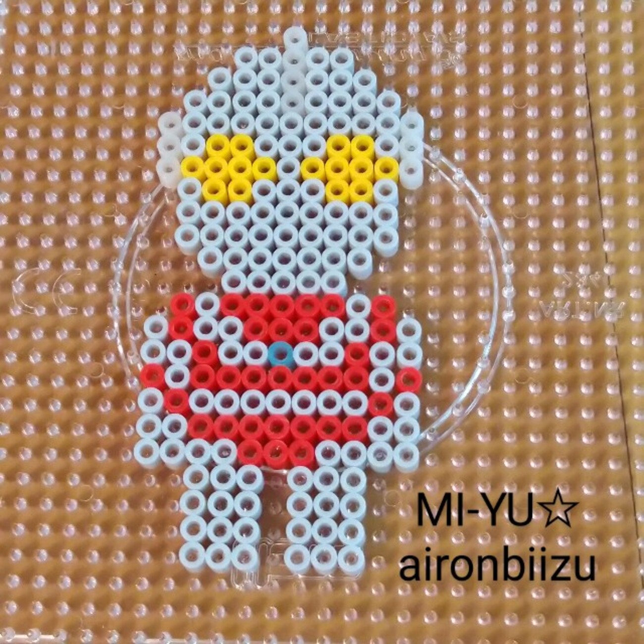 ウルトラマン アイロン ビーズ